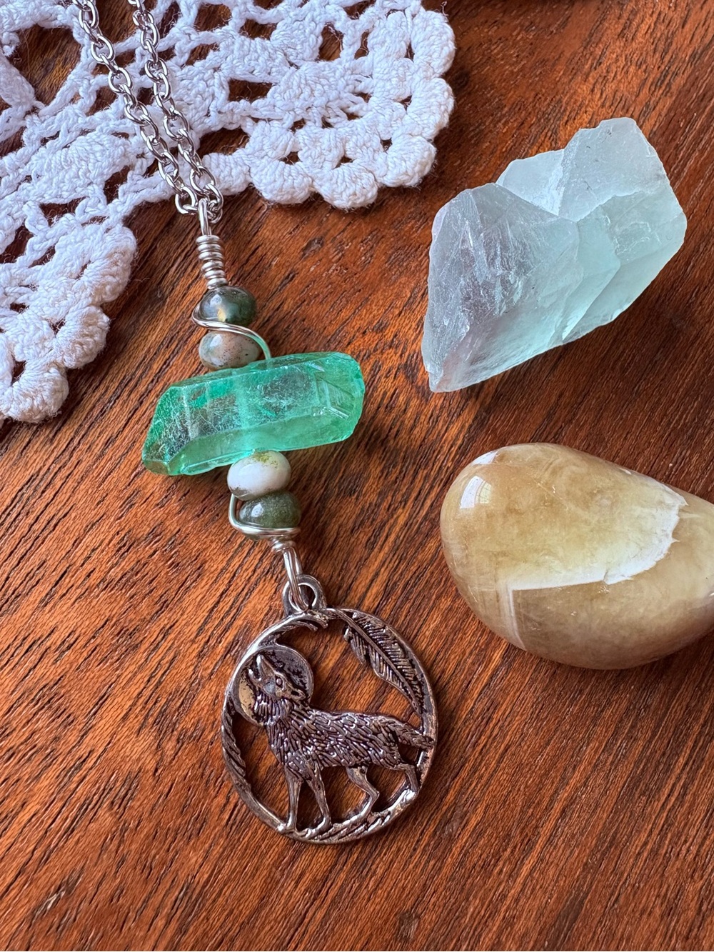 Howling Wolf Silver Pendant Necklace With Green Aura Quartz and Jasper Beads